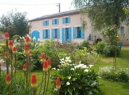Maison D'Hotes La Chabanaise - Marais Poitevin Cramchaban Εξωτερικό φωτογραφία